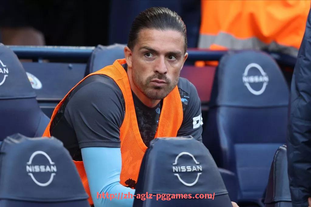 PG模拟器官方网站-法甲赛季进攻策略解析及球队应对方案研究